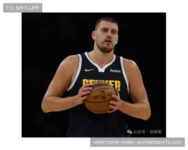 约基奇吸引包夹后传球助攻，掘金连得6分